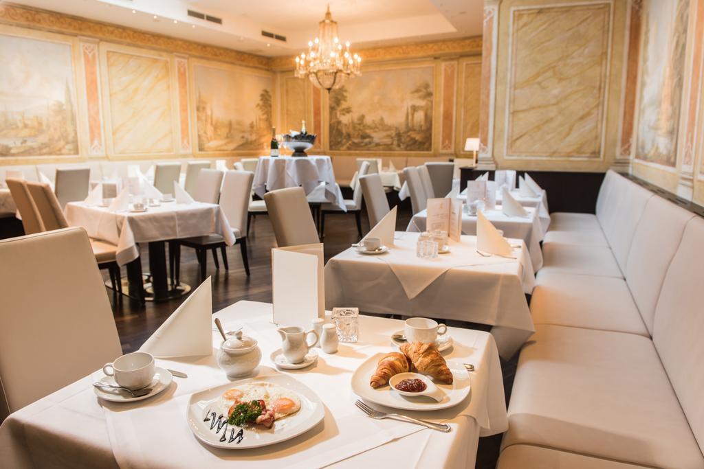 Hotel Goldener Loewe マイセン エクステリア 写真